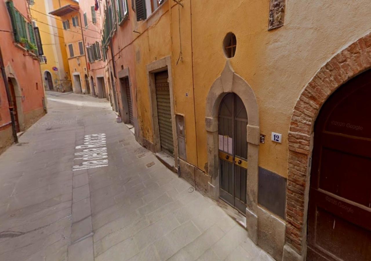 Casa Via Della Rocca Luna Поджибонси Екстериор снимка